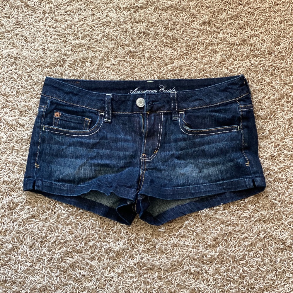 AMERICAN EAGLE Jean shorts -size 8